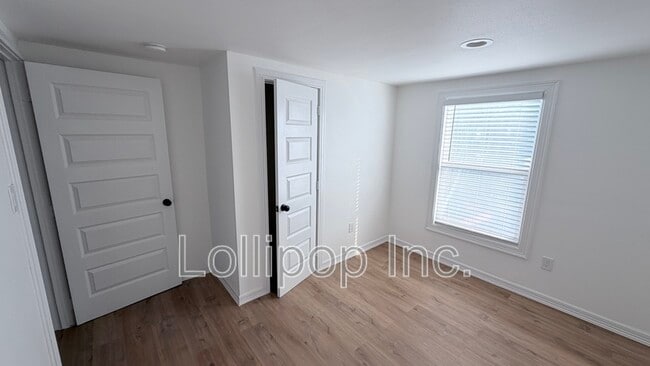 2615 Sam Wilson St in Houston, TX - Building Photo - Building Photo