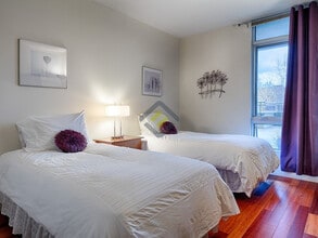 2727 Rue Saint-Patrick in Montréal, QC - Building Photo - Building Photo