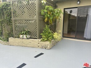 721 Pine St in Santa Monica, CA - Building Photo - Building Photo