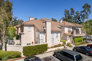 Montevista in Orange, CA - Foto de edificio - Building Photo