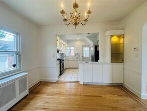 76-12 175th St in Queens, NY - Building Photo - Building Photo