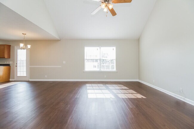 3064 Ace Wintermeyer Dr in La Vergne, TN - Building Photo - Building Photo