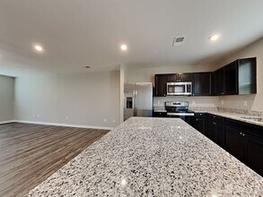 979 Sequoia Dr in Lexington, SC - Foto de edificio - Building Photo