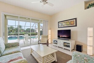 1154 Augusta Falls Way in Naples, FL - Building Photo