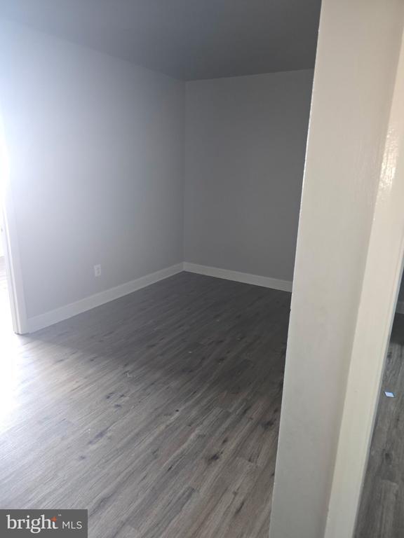 property at 902 Arion Park Rd