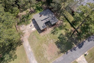 410 Hardeman Ave in Fort Valley, GA - Building Photo - Building Photo