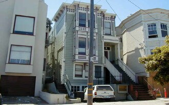 362 Noe St Apartments