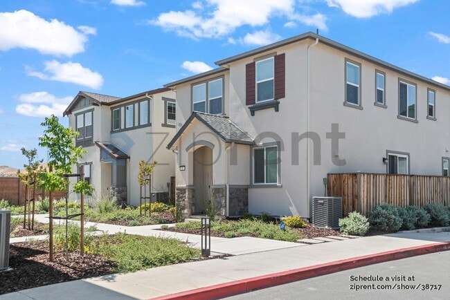 property at 3 Cedar Ct