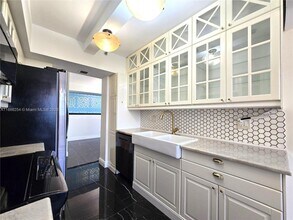 7400 Radice Ct in Lauderhill, FL - Building Photo - Building Photo