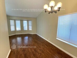 1025 Old Mill Cir in Roseville, CA - Building Photo - Building Photo