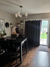 4430 104th St, Unit 1 in Urbandale, IA - Building Photo - Building Photo