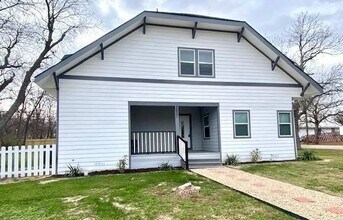 3631 Bourland St in Greenville, TX - Building Photo - Building Photo