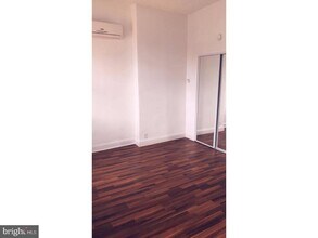 753 S 22nd St in Philadelphia, PA - Foto de edificio - Building Photo