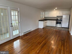 156 Tower Circle in Berkeley Springs, WV - Building Photo - Building Photo