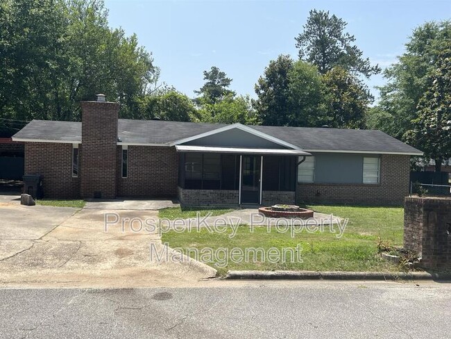 property at 615 Buford Dr