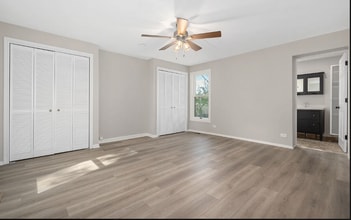 427 Delles Rd in Wheaton, IL - Building Photo - Building Photo