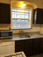 7520 York Dr in Clayton, MO - Building Photo - Building Photo