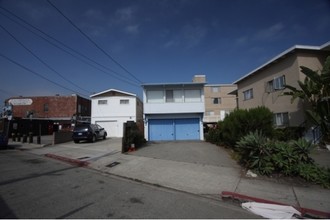 6712 Culver Pl in Playa Del Rey, CA - Building Photo - Building Photo