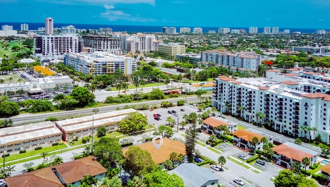 201 SW 7th St in Boca Raton, FL - Building Photo - Building Photo