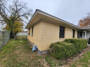 843 Harbor Dr in Lewisville, TX - Building Photo - Building Photo