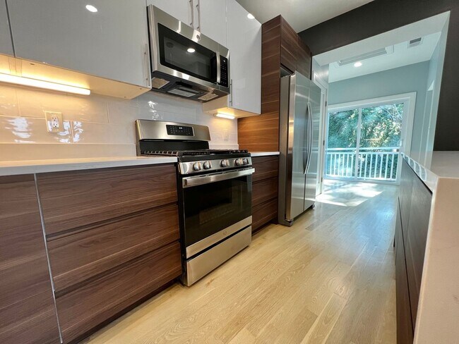 property at 9 University Rd