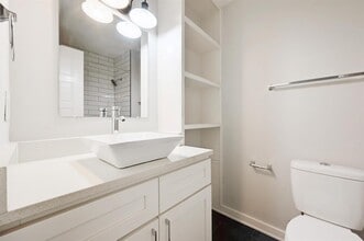 1903 Townesouth Cir in Austin, TX - Building Photo - Building Photo