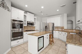6612 Casimir Cove in Austin, TX - Building Photo - Building Photo