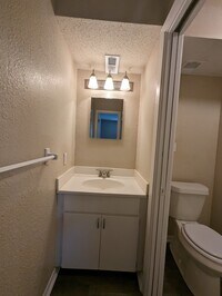 6228 Robinson St photo'