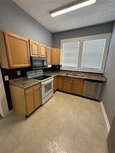 1812 E Columbus Dr in Tampa, FL - Building Photo - Building Photo