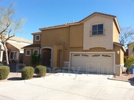 21817 N 40th Pl in Phoenix, AZ - Building Photo