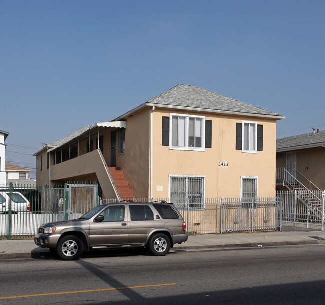 3425-3427 1/2 Hyde Park Blvd in Los Angeles, CA - Foto de edificio - Building Photo