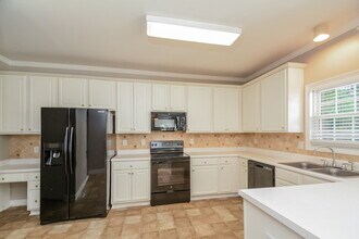 4932 Windmere Chase Dr in Raleigh, NC - Building Photo - Building Photo