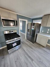 79 Washington Ave-Unit -2 in Torrington, CT - Building Photo - Building Photo