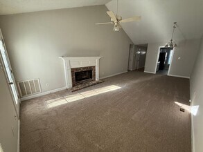 925 S Hornbeam Dr in Rocky Mount, NC - Building Photo - Building Photo