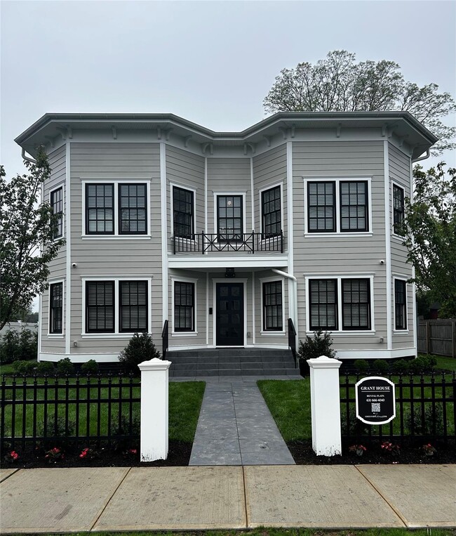 property at 20 Grant Ave