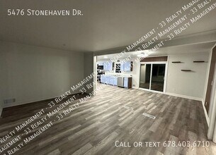 5476 Stonehaven Dr in Stone Mountain, GA - Building Photo - Building Photo