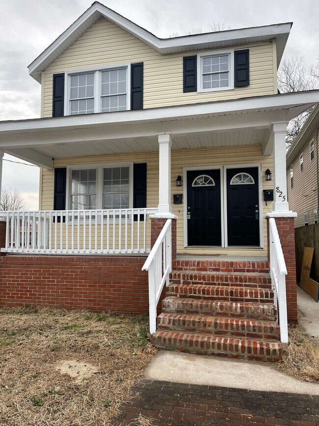 825 E 27th St Apartments and Nearby Norfolk Apartments For Rent