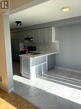 80 Redfinch Way in Brampton, ON - Building Photo - Building Photo