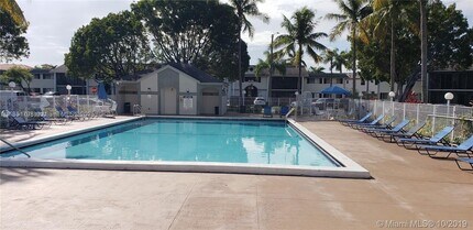 20761 NE 4th Pl in Miami, FL - Building Photo - Building Photo