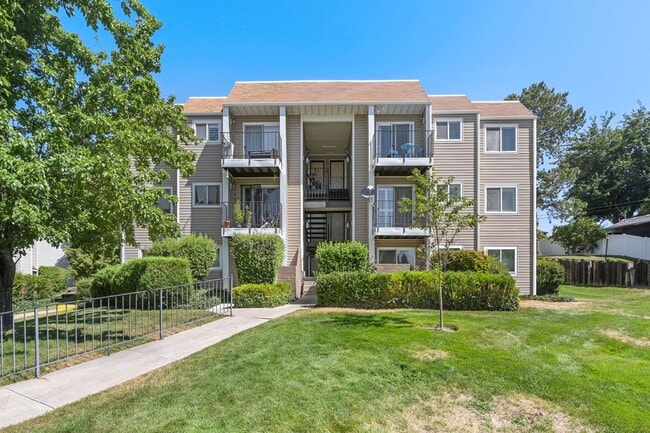 4650 Quail Park Dr