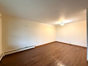 18350 Torrence Ave in Lansing, IL - Building Photo - Building Photo