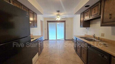 4103 Pickfair Rd in Springfield, IL - Building Photo - Building Photo