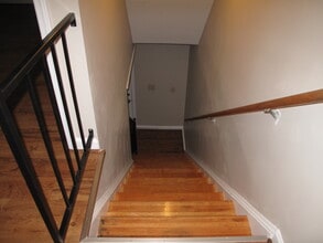 545 12th Ave NE, Unit #K in Hickory, NC - Building Photo - Building Photo