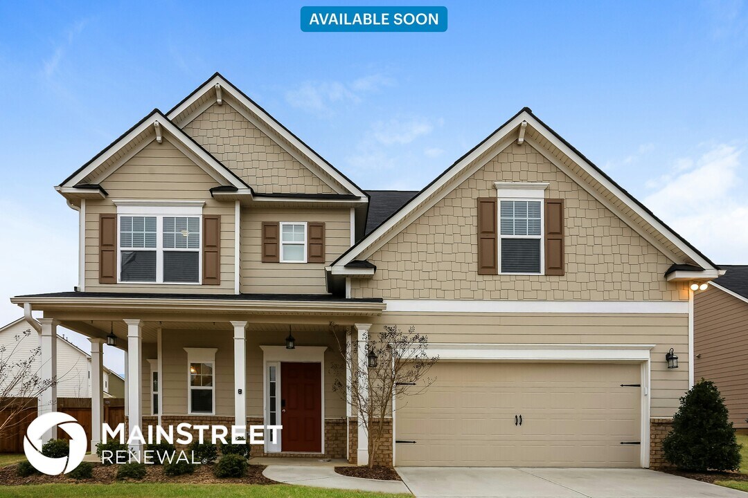32 Maple Grove Dr in Adairsville, GA - Building Photo