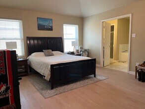 3310 Wedgwood St in Midland, TX - Foto de edificio - Building Photo