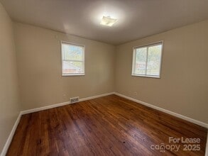 403 Brevard St in Statesville, NC - Building Photo - Building Photo