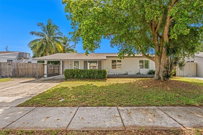1390 SW 50th Ave