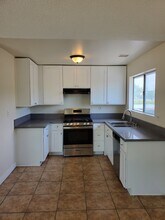 1116 Oxford Dr in Redlands, CA - Building Photo - Building Photo