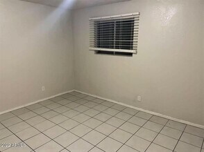 4615 N 39th Ave in Phoenix, AZ - Building Photo - Building Photo
