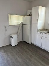 1102 Edith Blvd SE in Albuquerque, NM - Building Photo - Building Photo